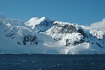 L'antarctique est comme un autre monde tellement la glace y est omniprésente.